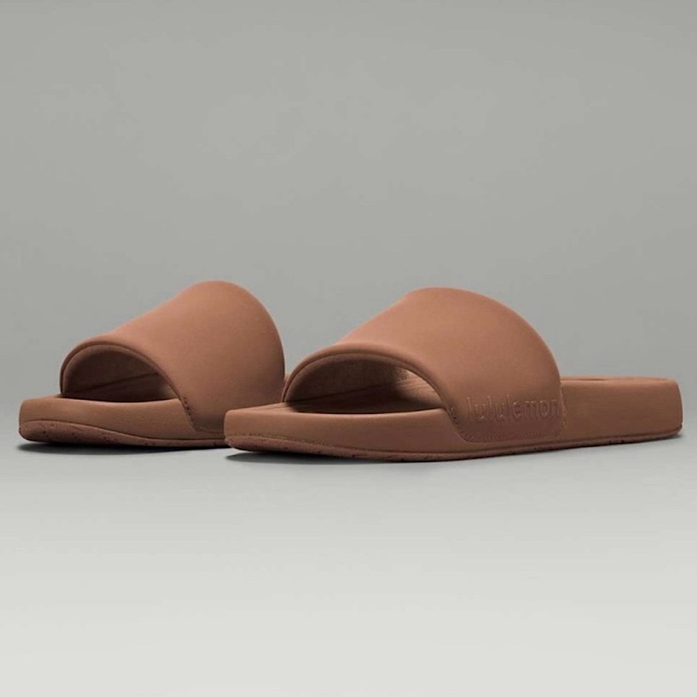 Lululemon Men’s Restfeel Slide Sandal‎ Cacao 13